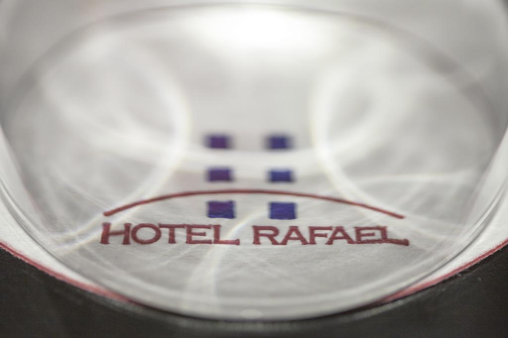 Hotel Rafael Милан Экстерьер фото